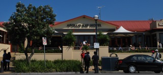 Food, cafes and dining in Apollo Bay, Victoria, Australia